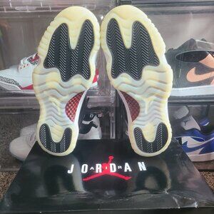 Jordan 11 72-10